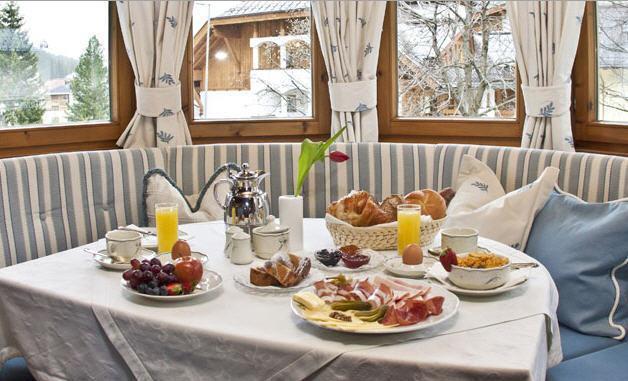 אישגל Hotel Garni Pra Posta מראה חיצוני תמונה